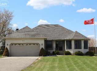 8039 N Irish Rd, Otisville, MI 48463