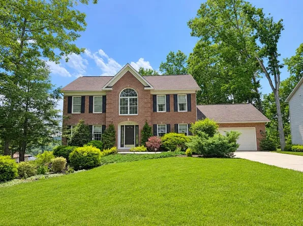 2516 Arbor Bluff Dr, Huntingdon, PA 16652