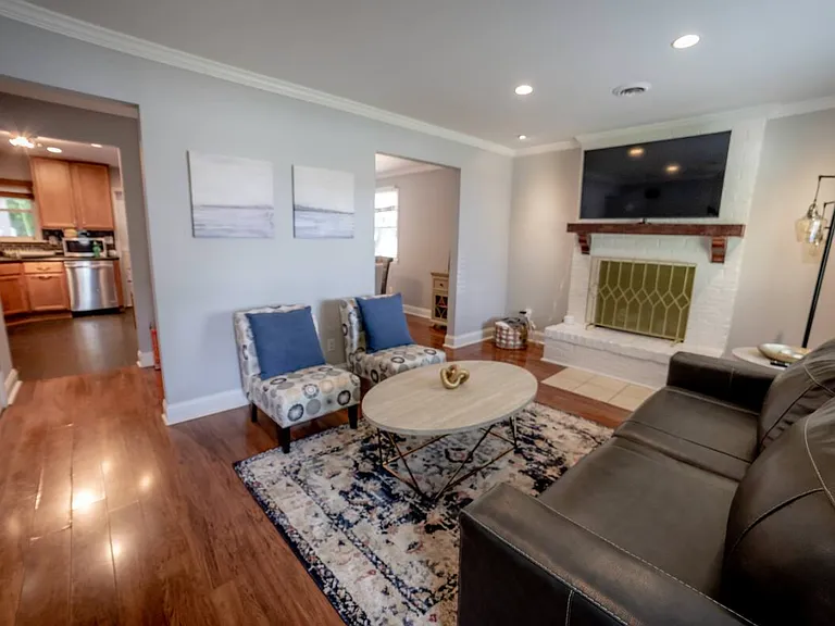 801 Prospect Ave — Photo 28