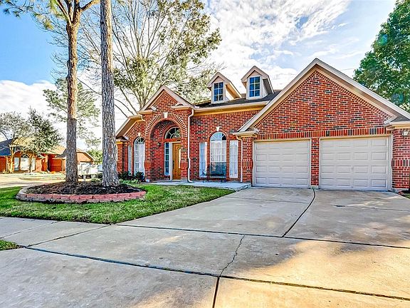 2nd image of 16103 Ember Hollow Cir