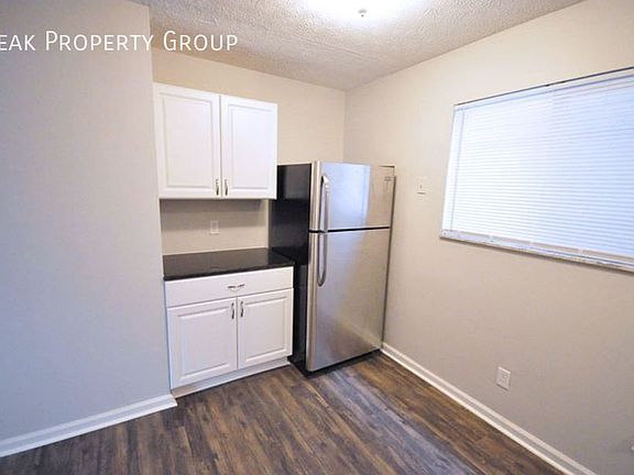 5th image of 1332 Courtland Ave APT A
