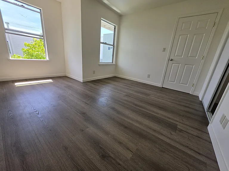 2323 Market St #A — Photo 18