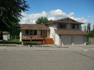 1506 W 47th Ave, Kennewick, WA 99337