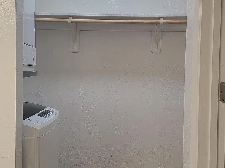 Pantano Villas Apartments — Photo 50
