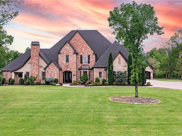 3510 Copper Ridge Rd, Little Flock, AR 72756