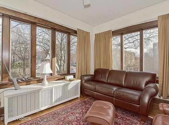 5th image of 638 Elmwood Ave