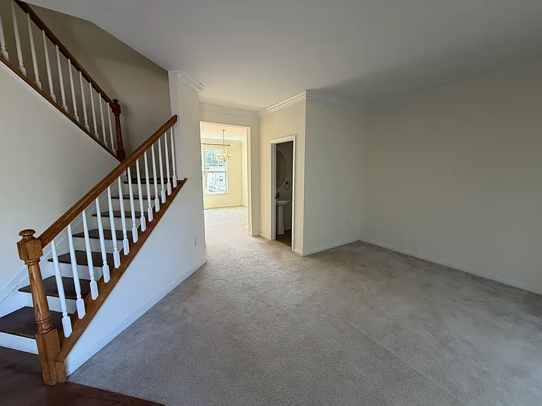 361 Northhampton Way — Photo 10