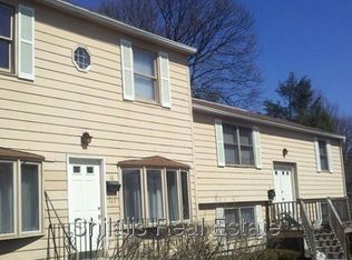 25 Lyons Ct, Watertown, MA 02472