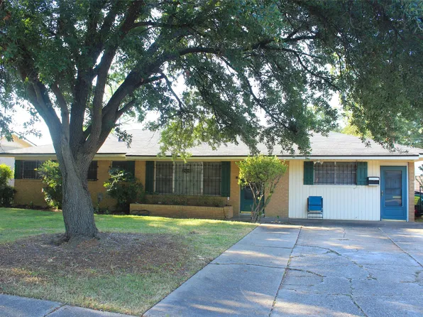 2610 Plantation Dr, Bossier City, LA 71111