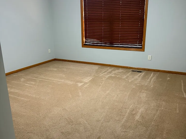 1900 Smoky Meadow Dr — Photo 13