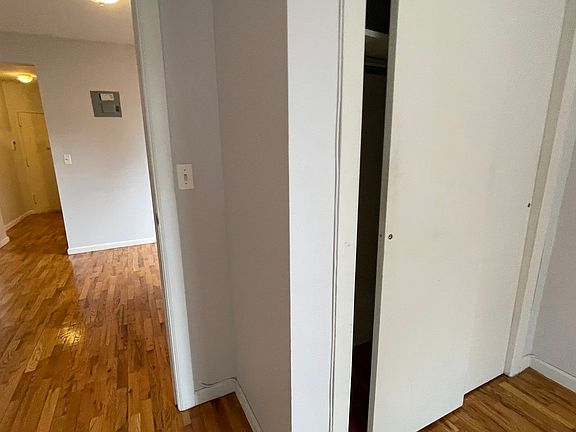 5th image of 226 E 83rd St APT 36