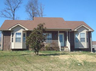 310 Gallop Ln, Springfield, TN 37172
