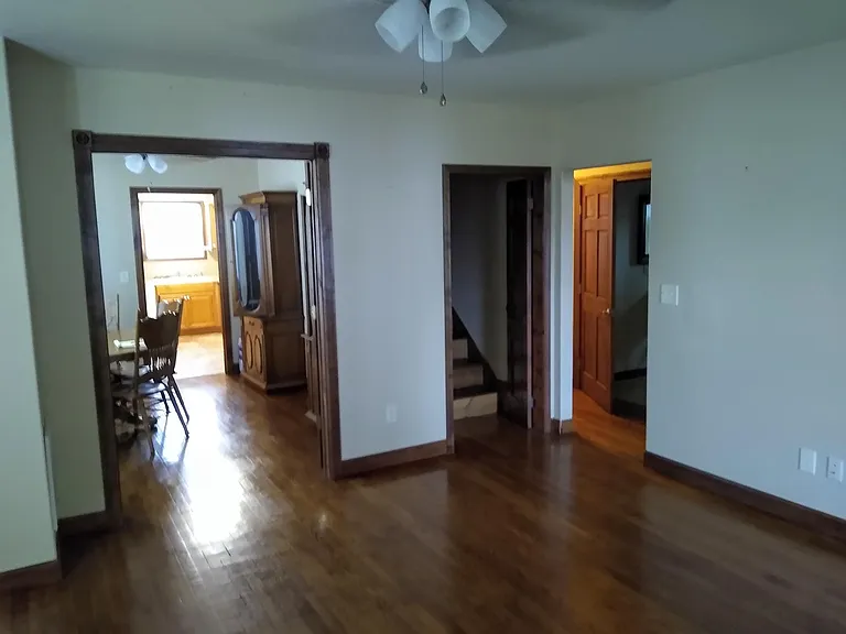 93 Willow St — Photo 10