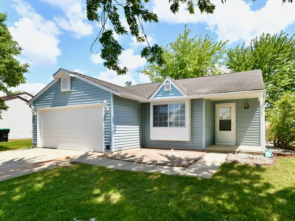 51 Meadow Creek Blvd, Whiteland, IN 46184