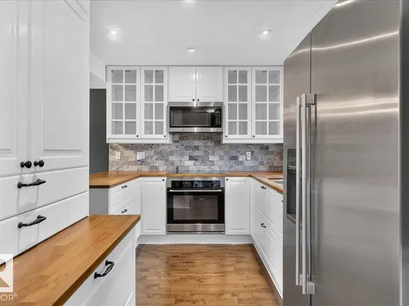 (undisclosed Address), Edmonton, AB T6J 5N5