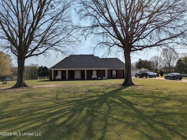 6110 Nellwood Dr, Olive Branch, MS 38654