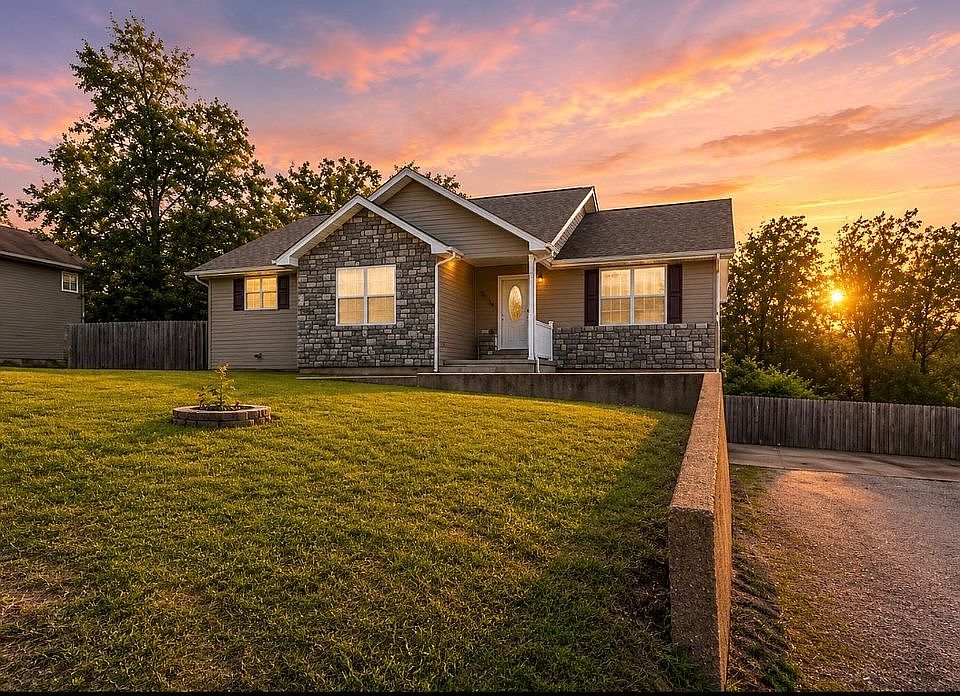 1st image of 15729 Terris Ln