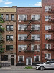 87 Hicks Street