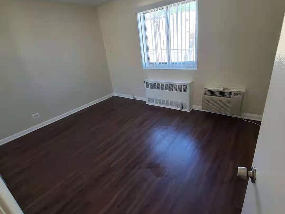 1st image of 8532 Skokie Blvd #D2