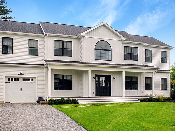 2nd image of 75 Gillette Dr