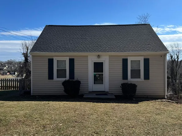 413 Straith St, Staunton, VA 24401