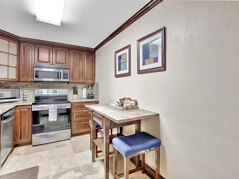 3801 S Ocean Dr #6Z — Photo 6