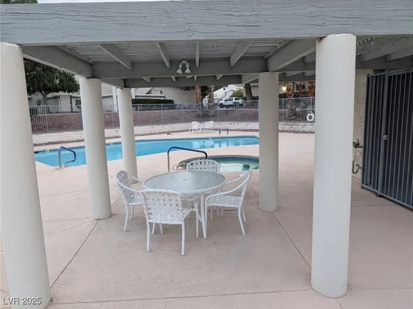 8913 Antioch Way, Las Vegas, NV 89117