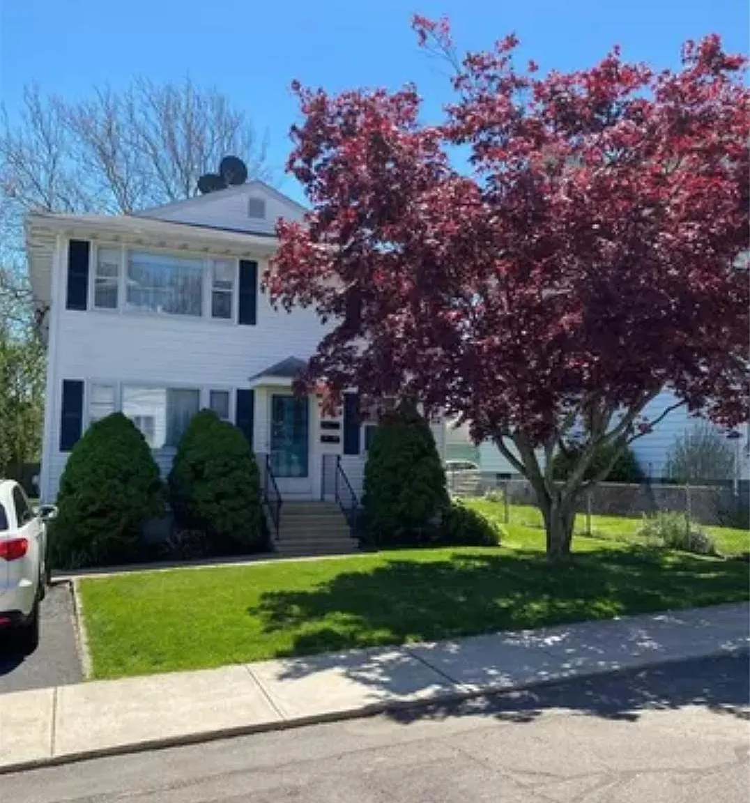 10 Nash St — Photo 2