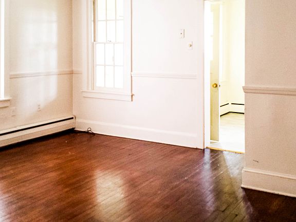 5285LincHwy,Gap_DiningRoom_05212014