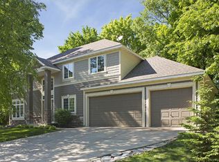 8912 Tewsbury Gate, Maple Grove, MN 55311
