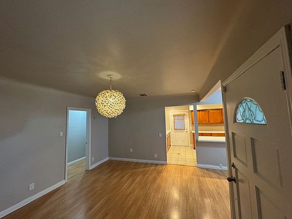 5th image of 17024-17026 Crenshaw Blvd #17024