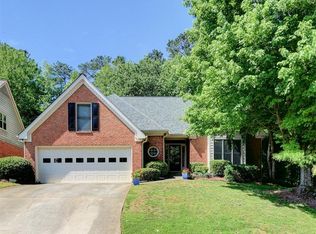 340 Shelli Ln, Roswell, GA 30075