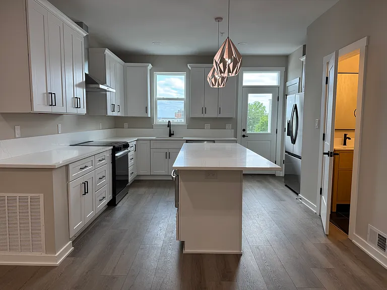 Modern Kitchen