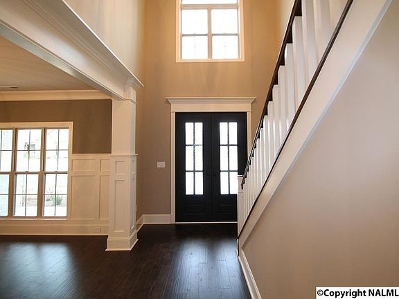 5th image of 7510 Grayhawk Ct