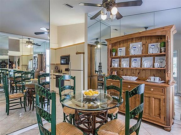 4th image of 823 Tanbark Dr APT 201