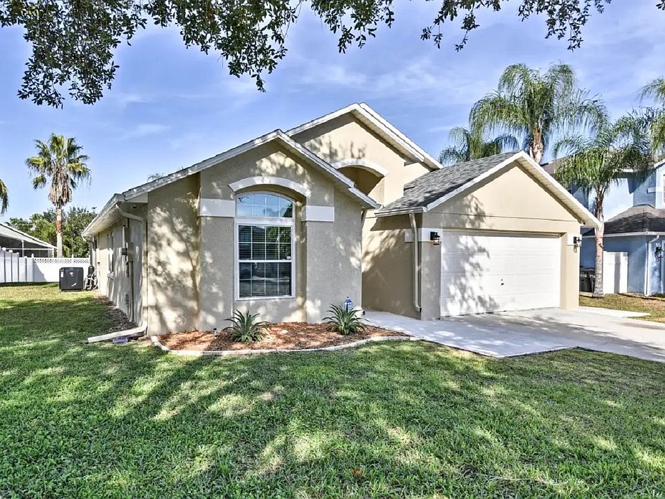 1st image of 7903 Canary Palm Ct