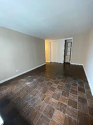 5th image of 305 E 86th St APT 8JW