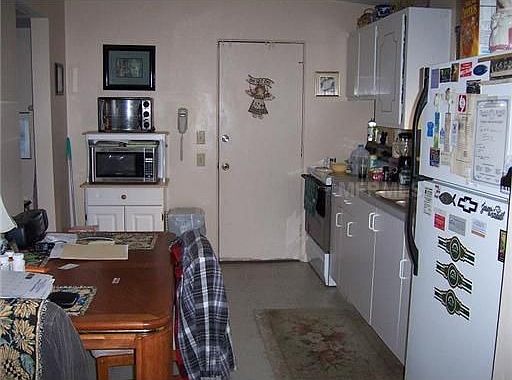 2nd image of 2301 Glenwood Dr
