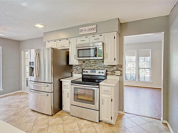 2nd image of 1614 Northridge Dr