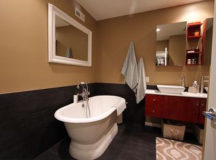 4321 Tosca Rd, Woodland Hills, CA 91364