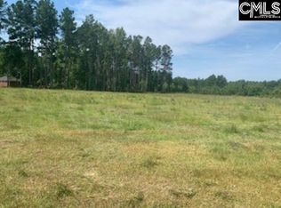640 W Emerald Lake Dr, Sumter, SC 29153