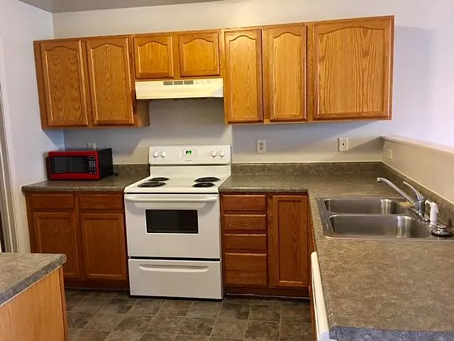 811 Mallow St #7 — Photo 10