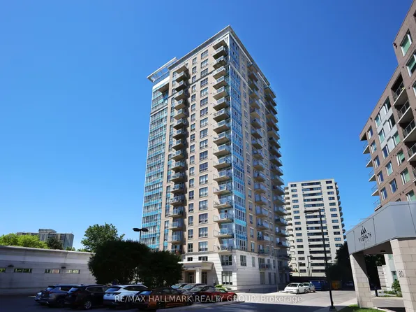 70 Landry St #1503, Ottawa, ON K1L 0A8