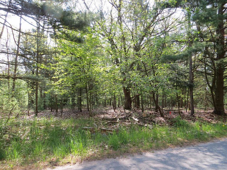 2nd image of Lau Rd
