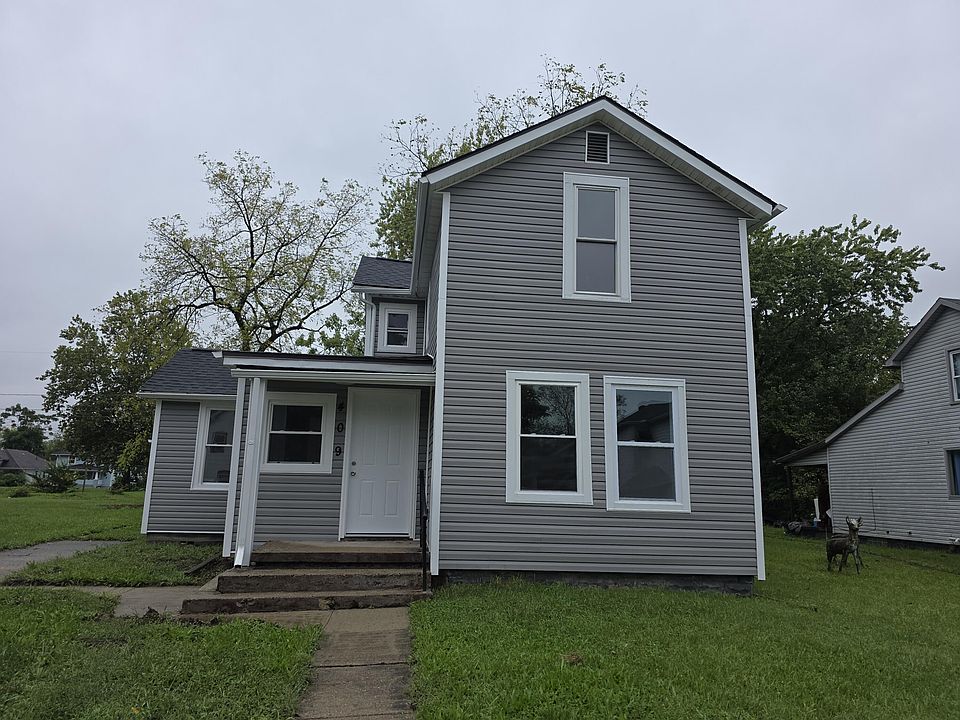 1st image of 409 W Southern Ave