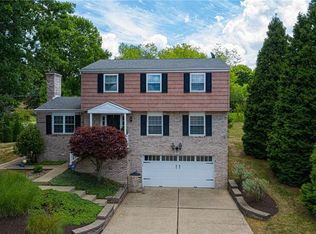 5198 N Carterton Dr, Gibsonia, PA 15044