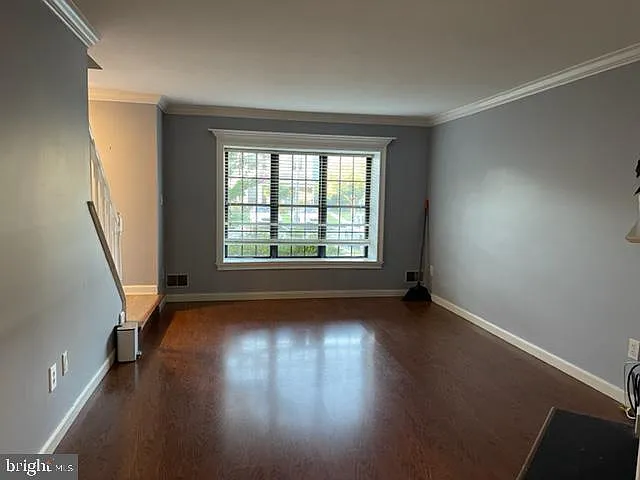 18 Tynemouth Ct — Photo 6
