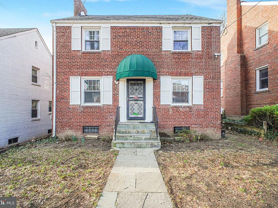 1st image of 1605 Crittenden St NE