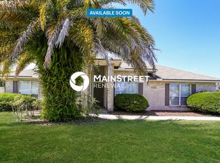 476 Hillside Dr, Orange Park, FL 32073