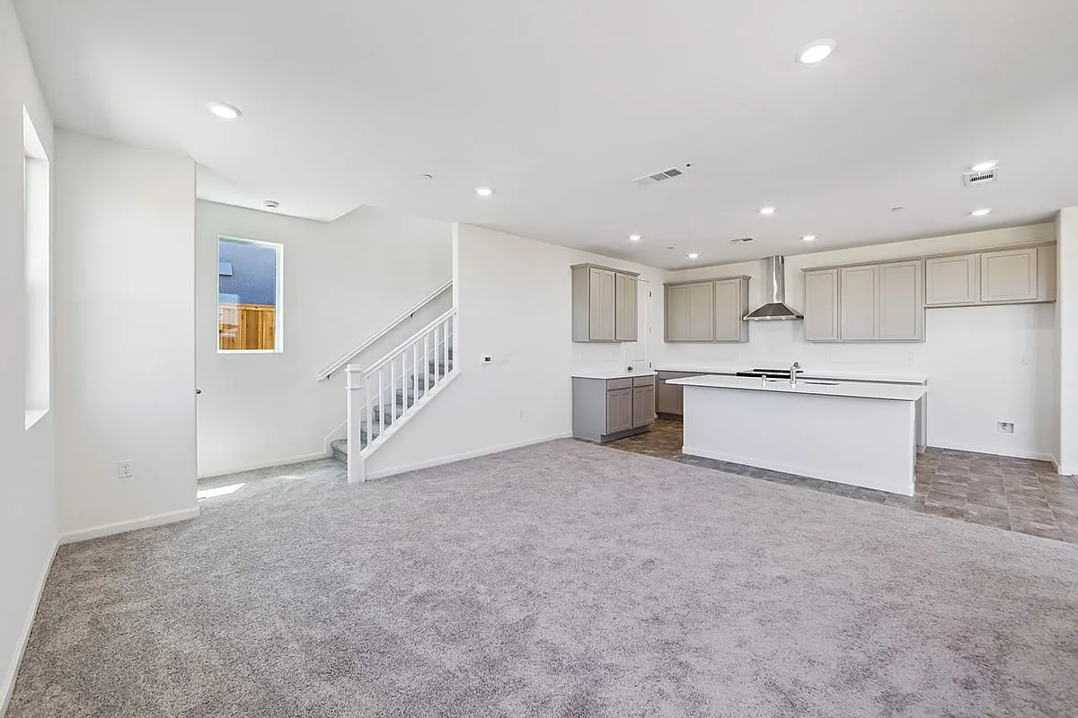 186 Cartier St - Photo 5